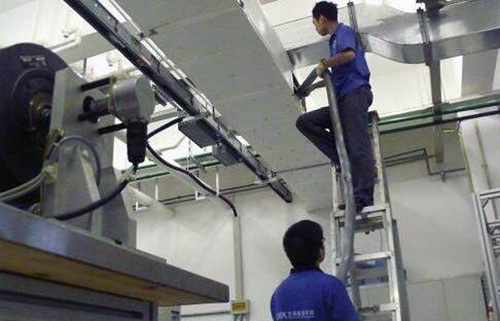 中央空调维修高空作业，克莱门特工程师高标准效果快保障售后无忧